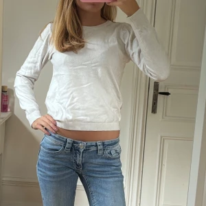 stickad tröja från Object - Stickad tröja från Object i storlek S. Använt skick💕