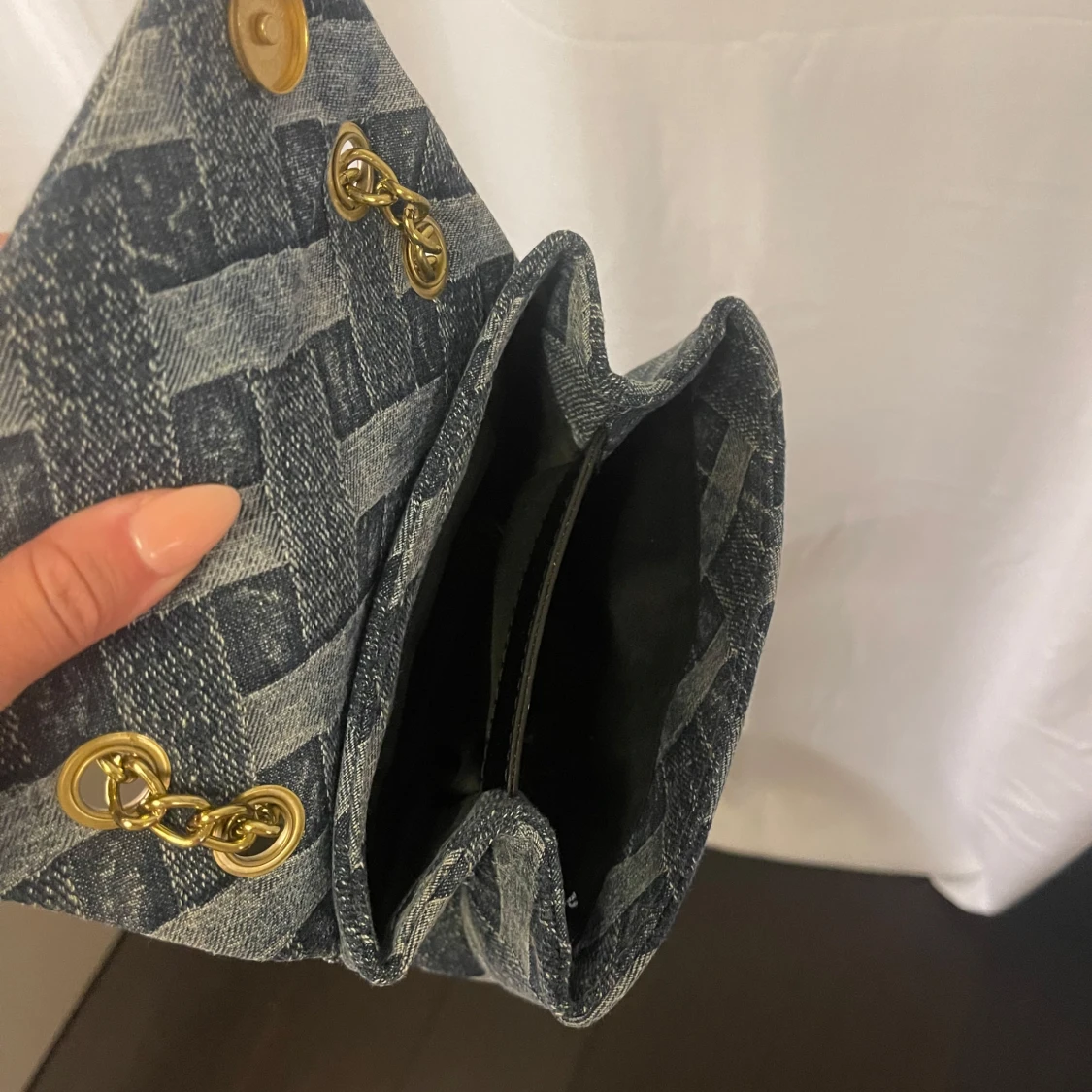 Kurtgeiger väska  - 1