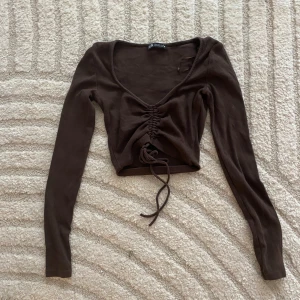 Zara crop top - Använt 2-3 gånger