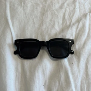 Chimi 04 - Ett par riktigt färscha chimi 04 för ett bra pris, ingen box därav priset. Självklart äkta.