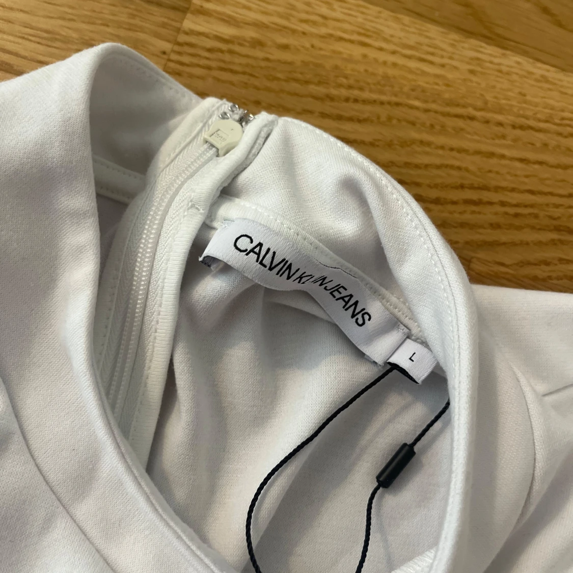 Vit polotopp från Calvin Klein Jeans - 2