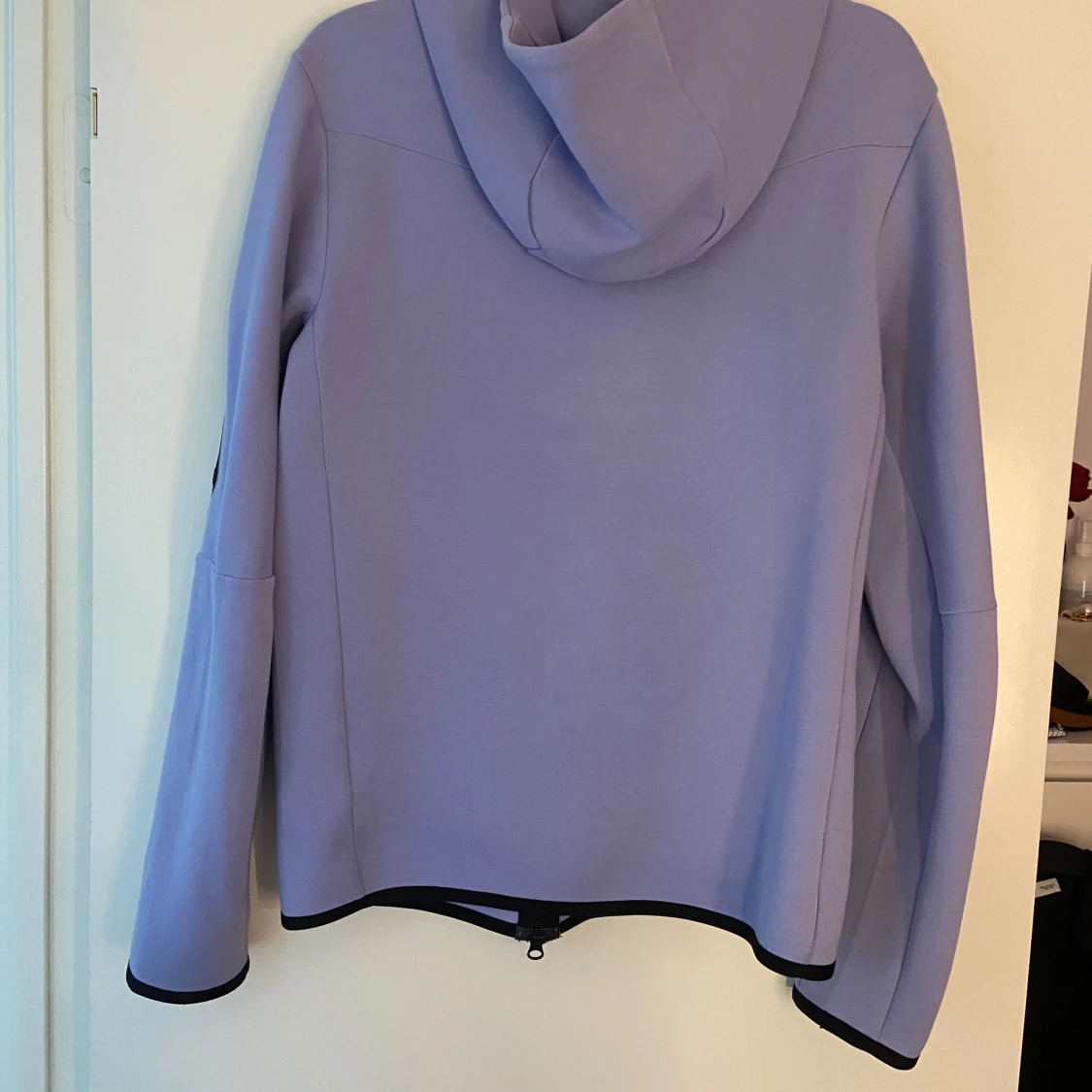 Ljuslila Nike-tech hoodie  - 1