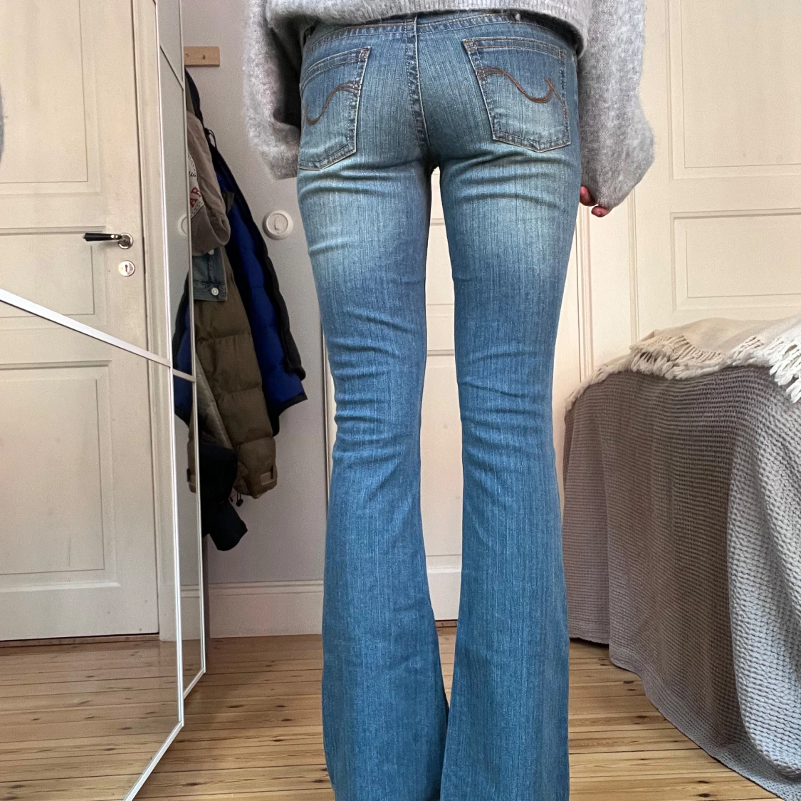 Bootcut jeans - 2