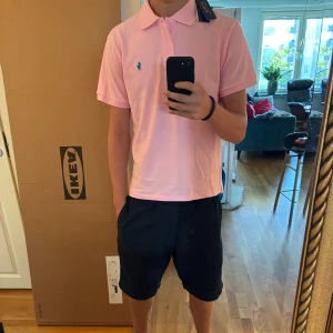 Ralph Lauren Piké - Helt ny Ralph Lauren Piké till salu. Frakt 1-2 dagar. Skriv för funderingar😊