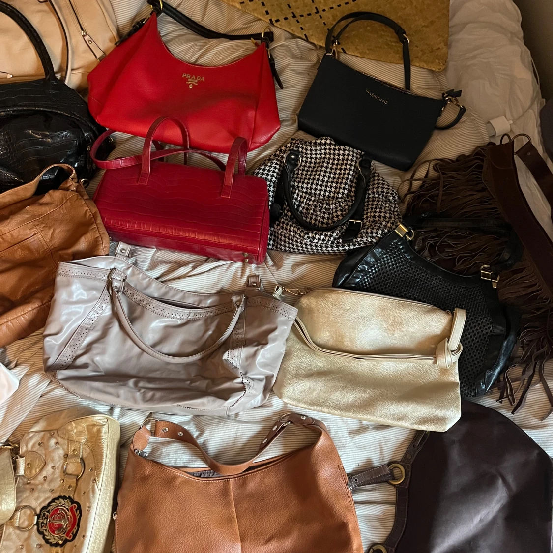 Mix med trendiga väskor - 2