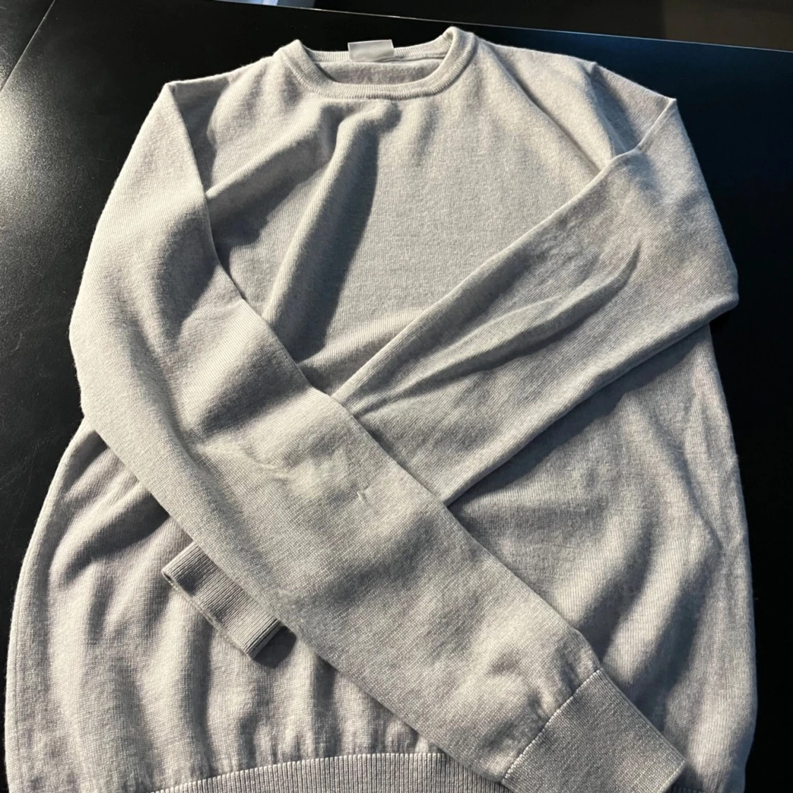 John Henric crewneck 