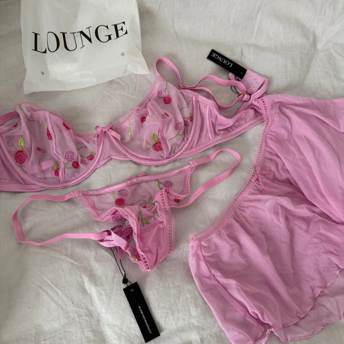 Rosa blommig mesh blus från Lounge - 2