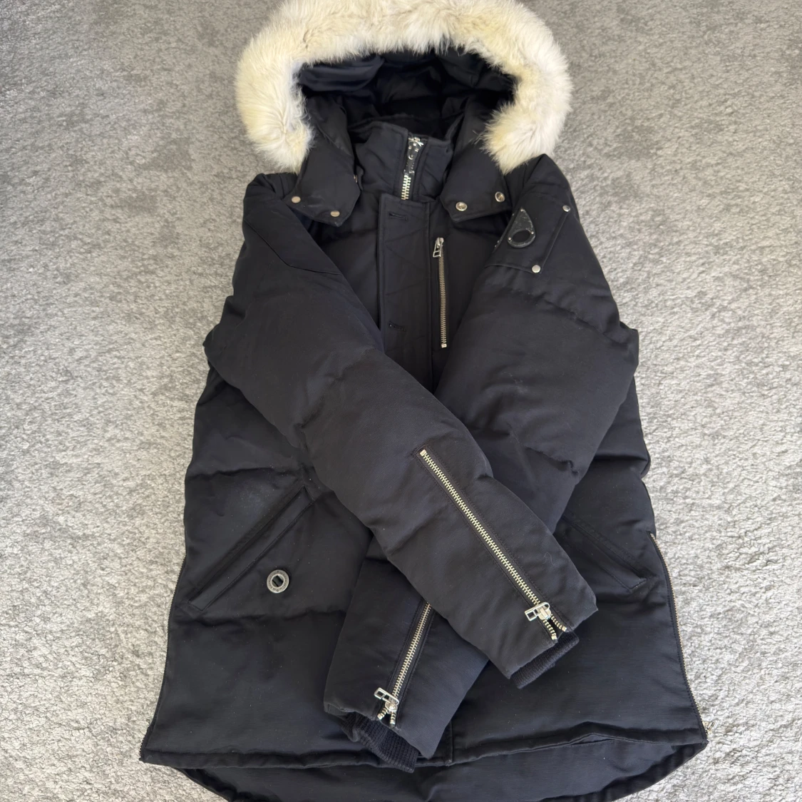 Svart dunjacka Moose Knuckles L - 2