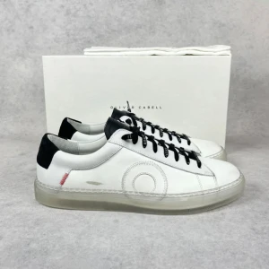 Oliver Cabell low ying yang sneaker - – Condition: 10/10 - brand new  – What is included: Box & dustbag