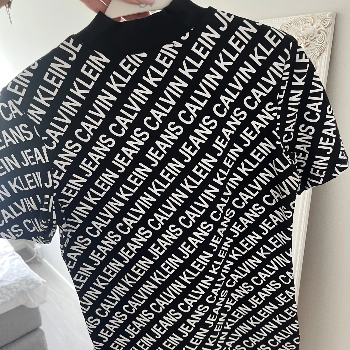 Svart t-shirt Calvin Klein Jeans XS - 1