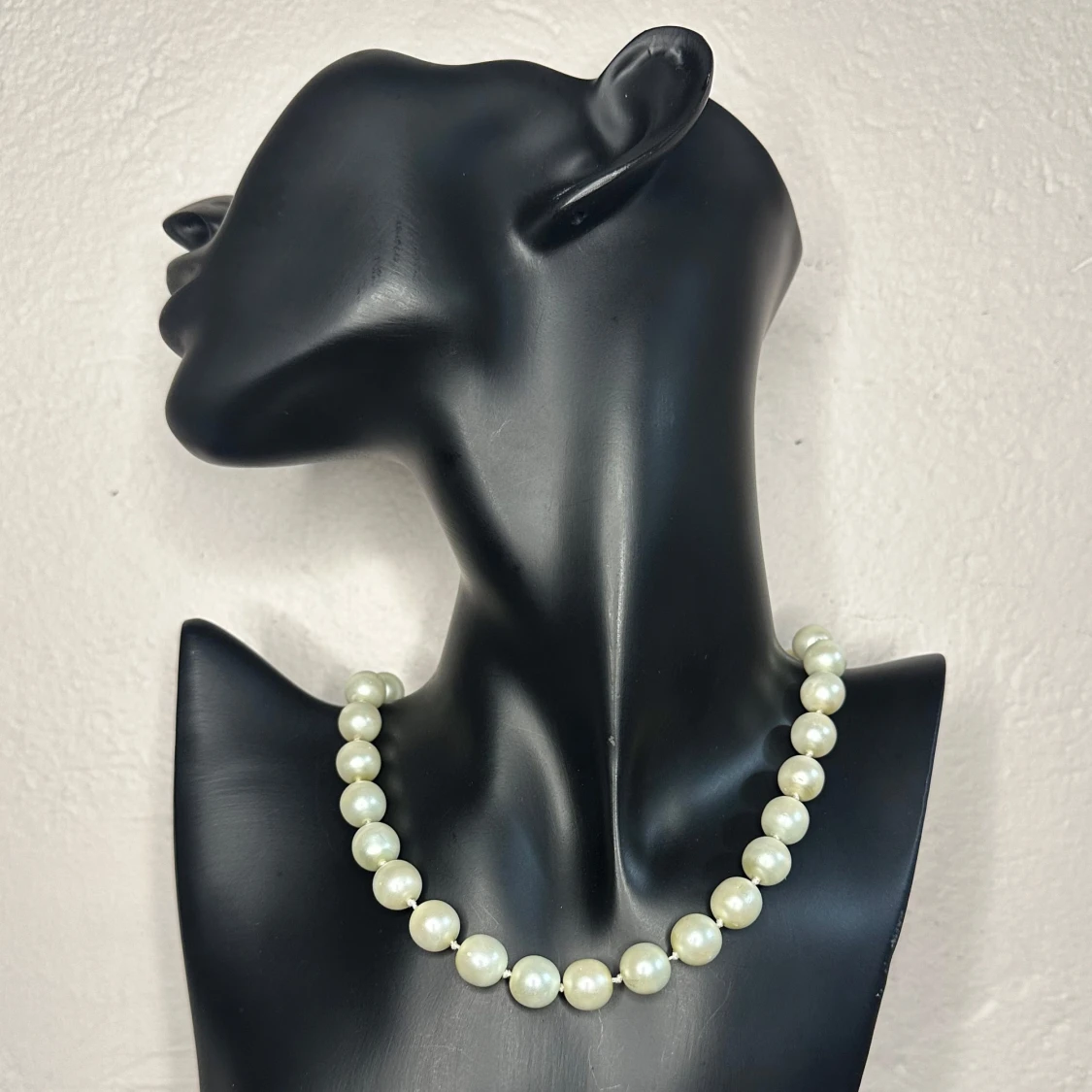 Vintage pärlhalsband – Klassisk Hollywoodglamour från 50-tal/60-tal