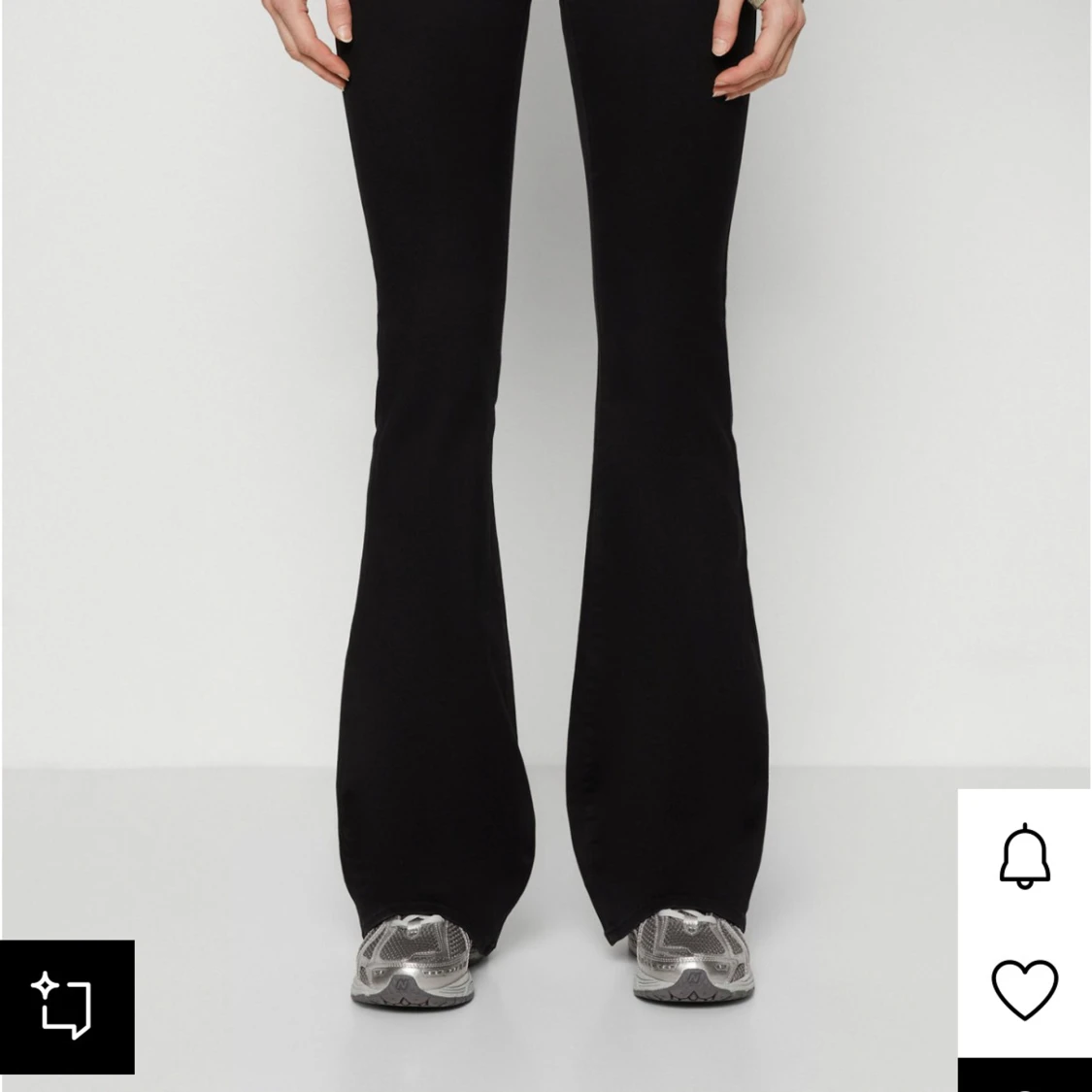 Svarta bootcut byxor från ONLY