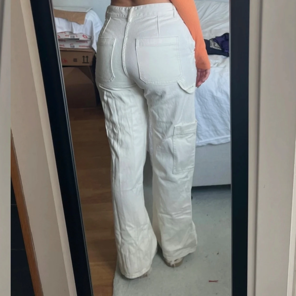 Vita cargopants med raka ben - 1