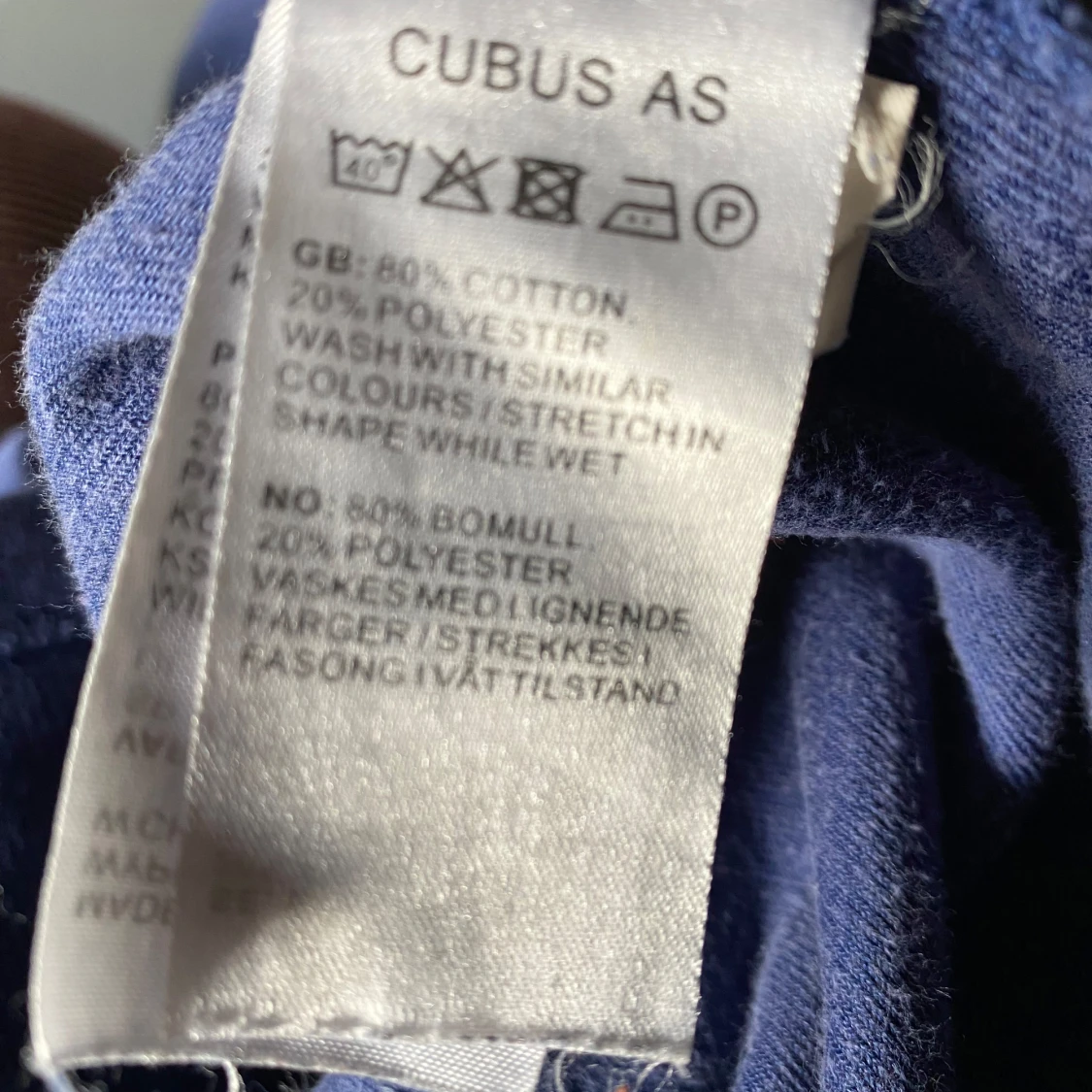 Mörkblå velour hoodie XS från Cubus - 4