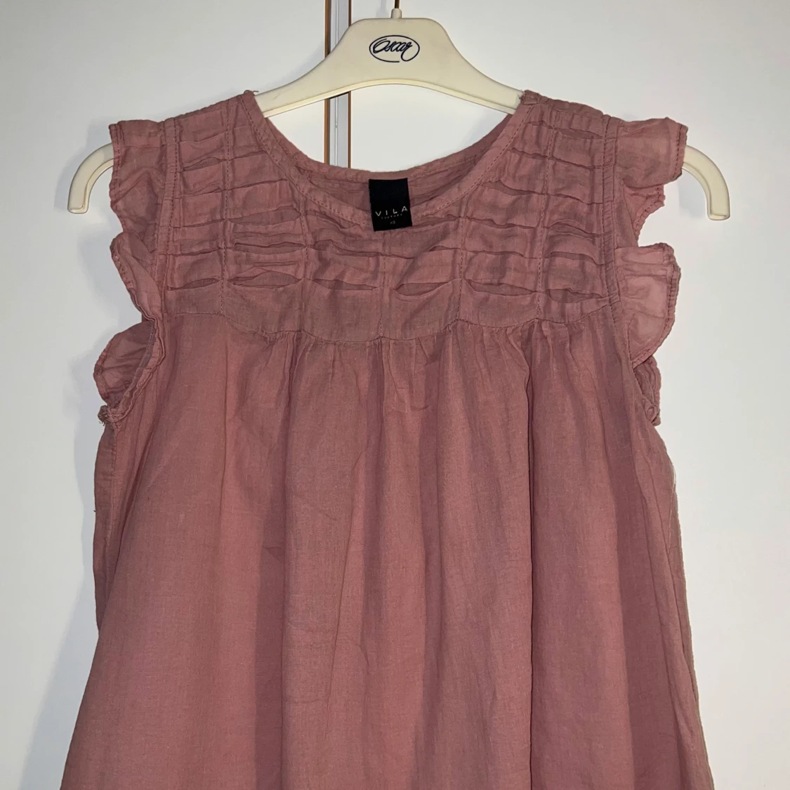 Rosa blus från  Vila