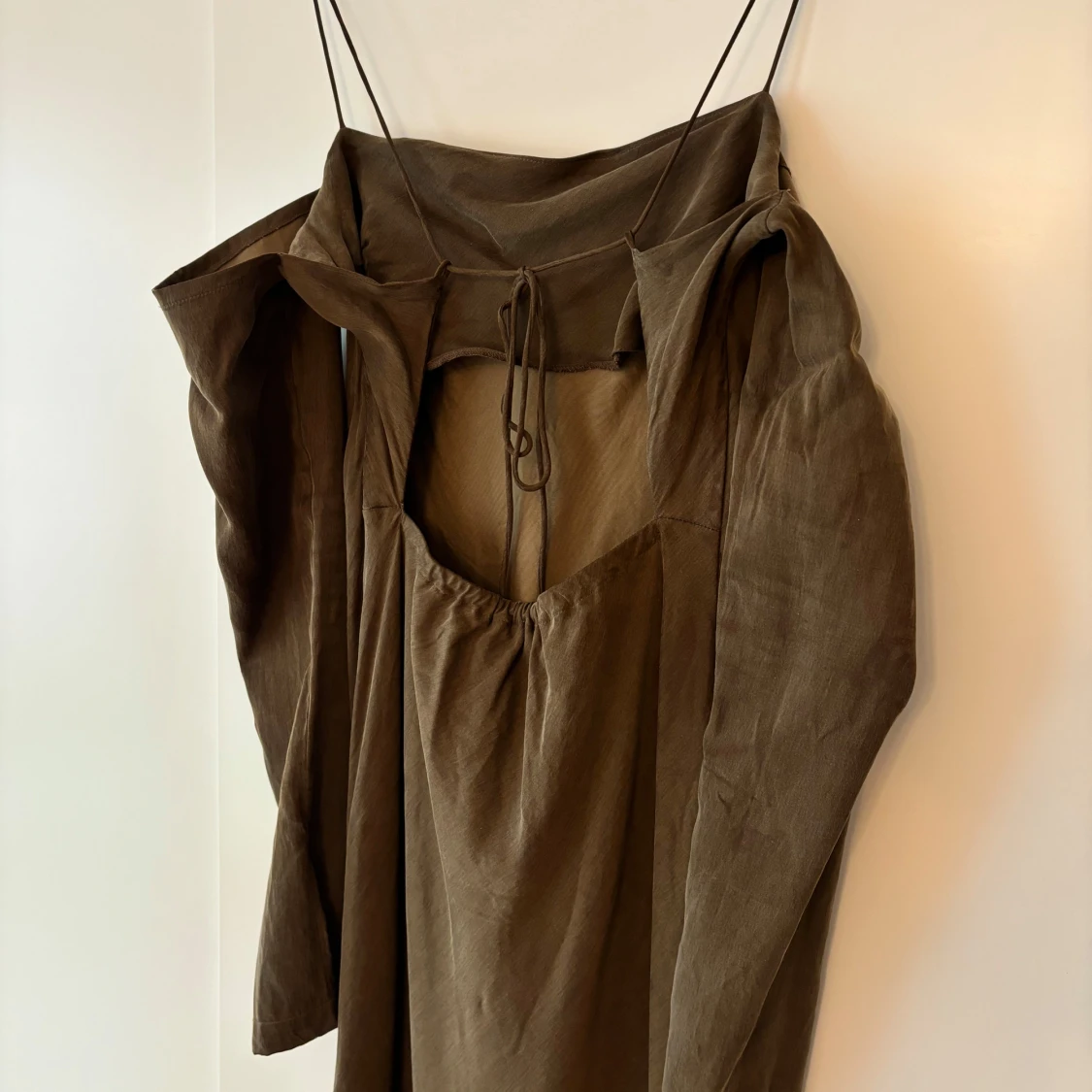 Djerf Avenue Dream Dress Long Sleeve Mocha - 2