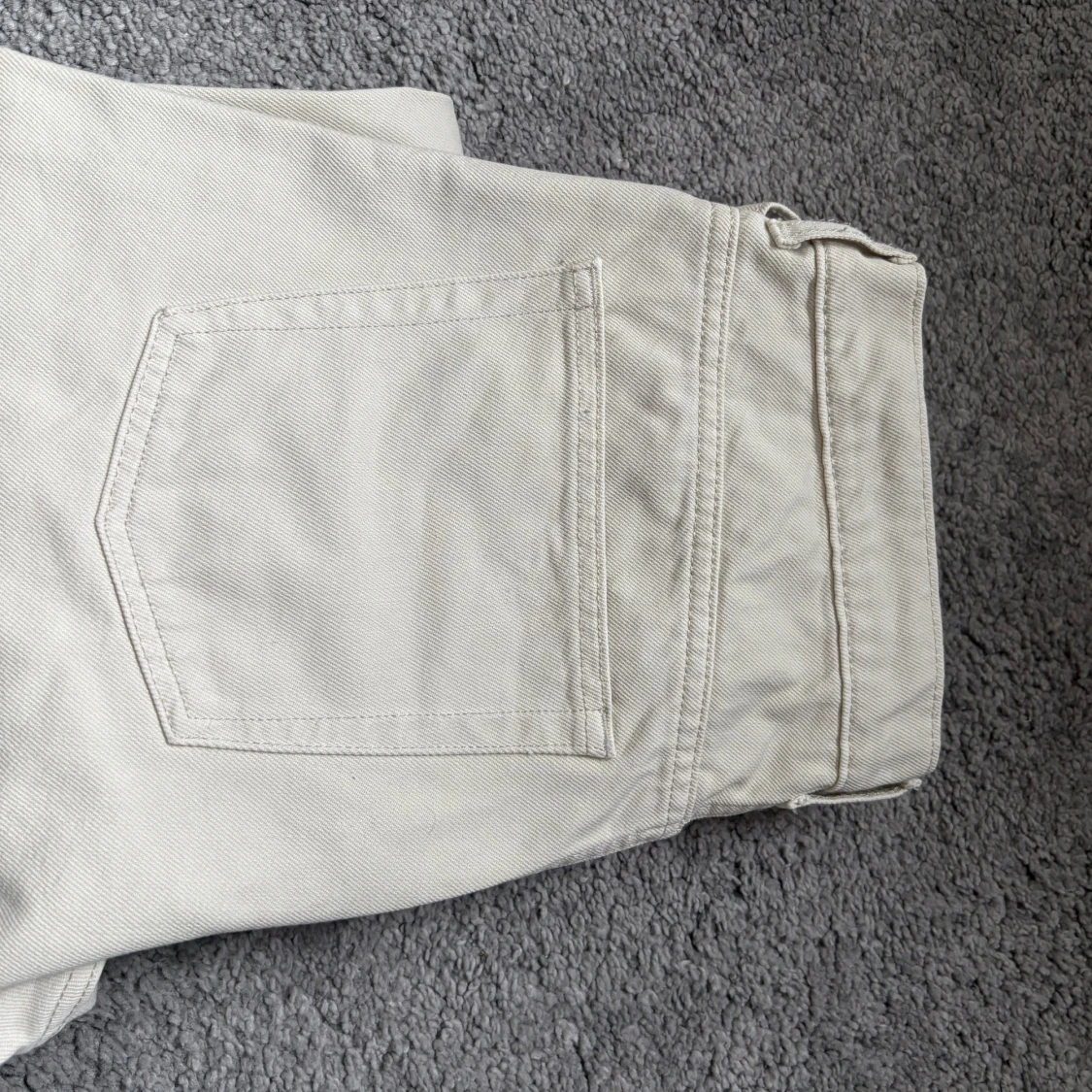 Beige byxor från Vailent/ carlings - 2