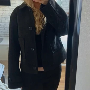 Lager 157 kappa - Säljer denna p populära jackan från lager 157, använd fåtal gånger. Original pris 400kr säljes för 99kr