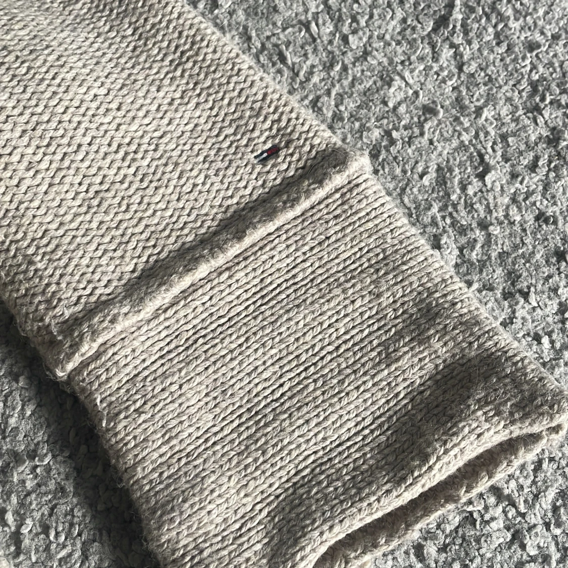 Beige stickad kofta från Hilfiger Denim - 3