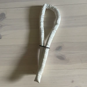 Heatles curls - Säljer Heatlescurls, (de kommer ej me snodd eller en klämma)