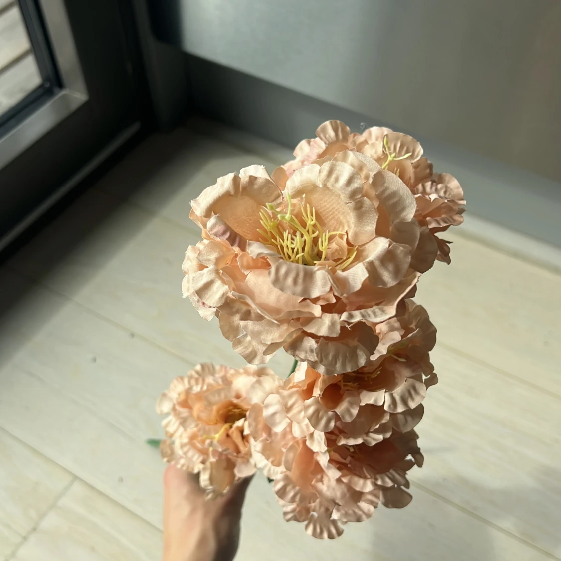 Rosa oanvänd plastblomma - 3