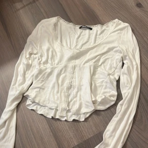 Gina - Gullig söt tröja från Gina tricot nästan inte använd