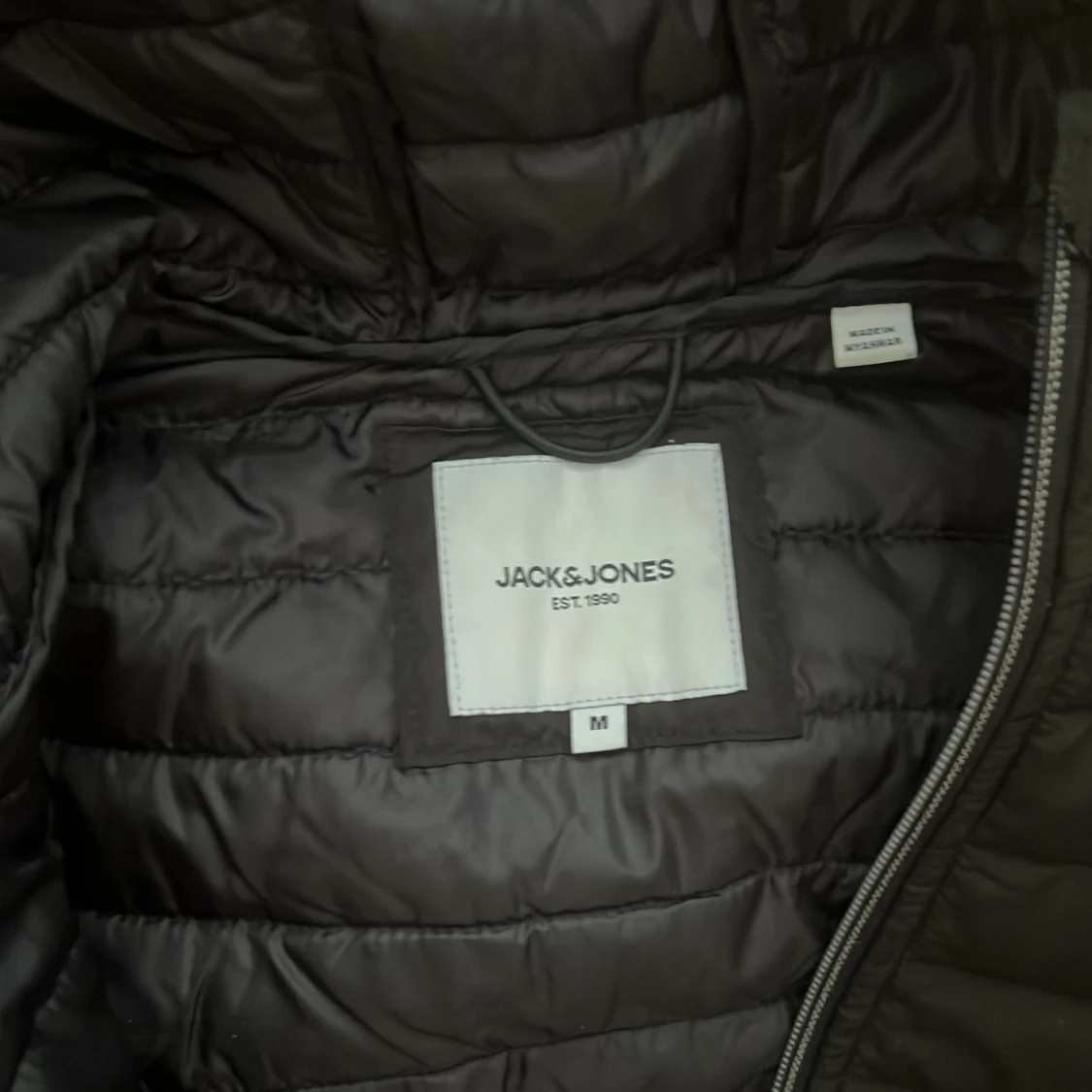 Svart hybridjacka med huva från Jack and Jones - 4