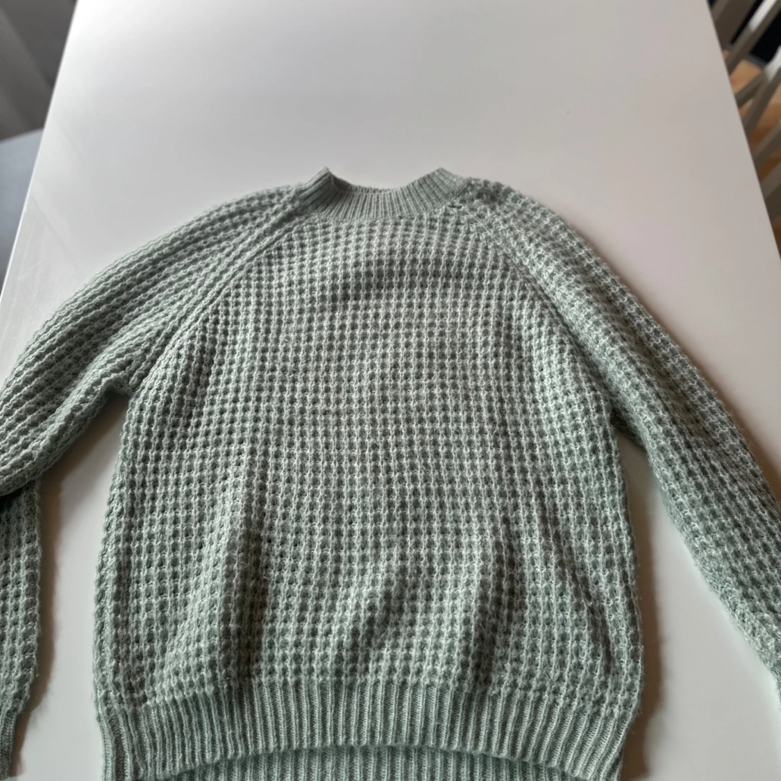 Ljusgrön stickad tröja från 157