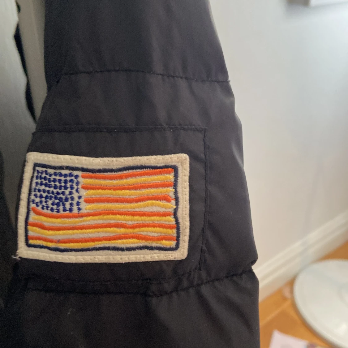 Svart pufferjacka från Svea - 2