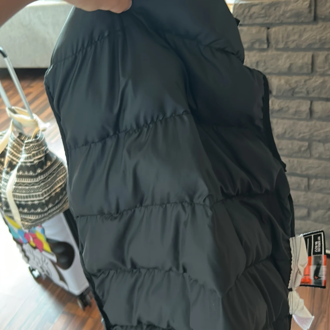 Svart dunväst från Nike - 4