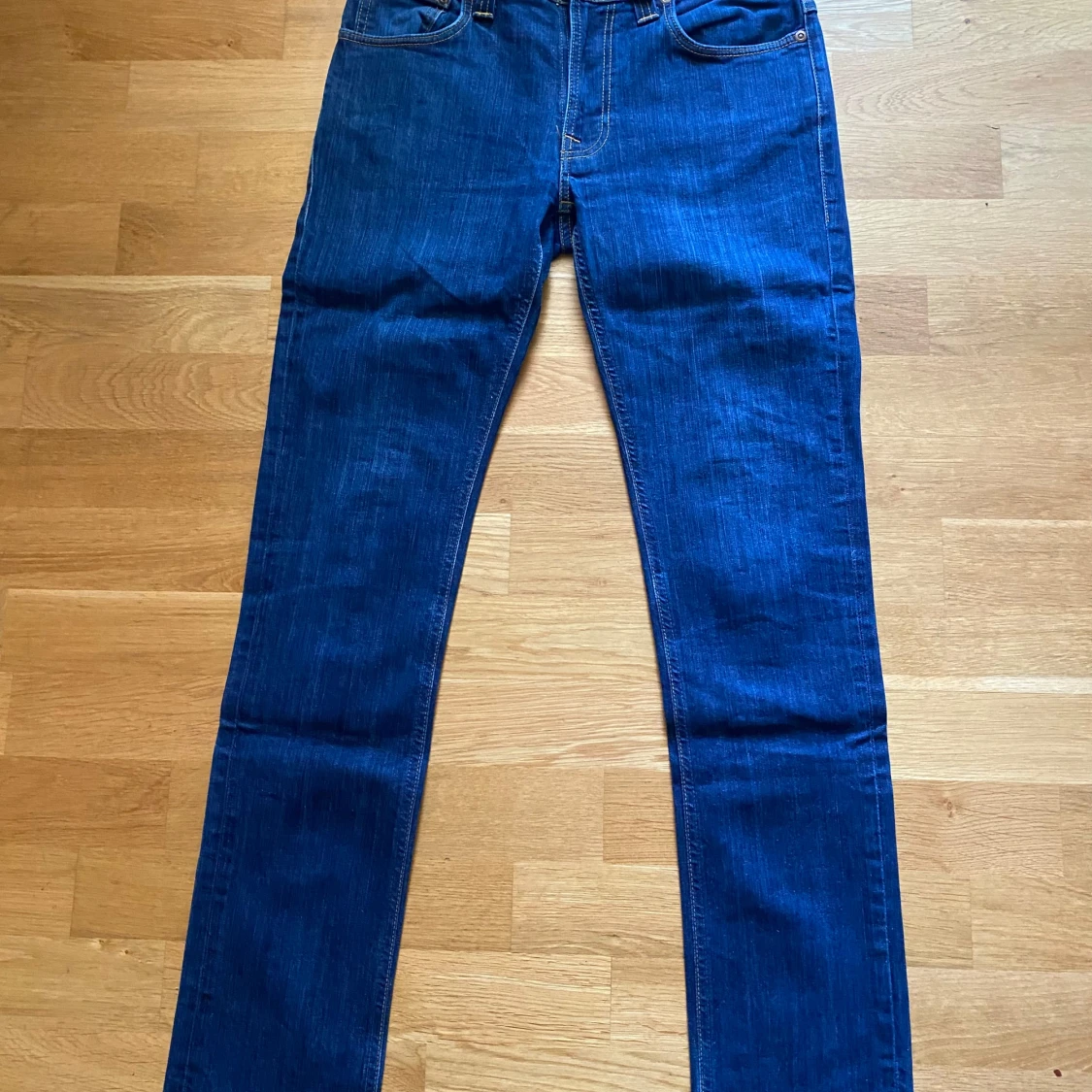 Blå jeans från Nudie Jeans Co straight fit