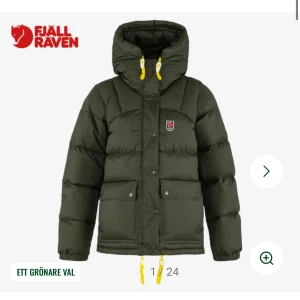 Grön dunjacka från Fjällräven - Ny skick inga defekter eller skador skriv för egna bilder priser kan diskuteras