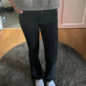 Bootcut jeans  - Skitsnygga!!!