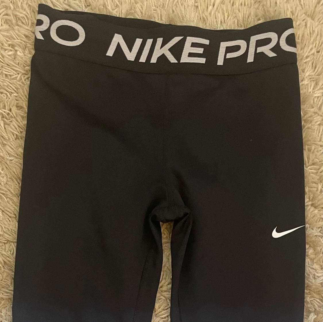 Nike Pro svarta leggings - 1