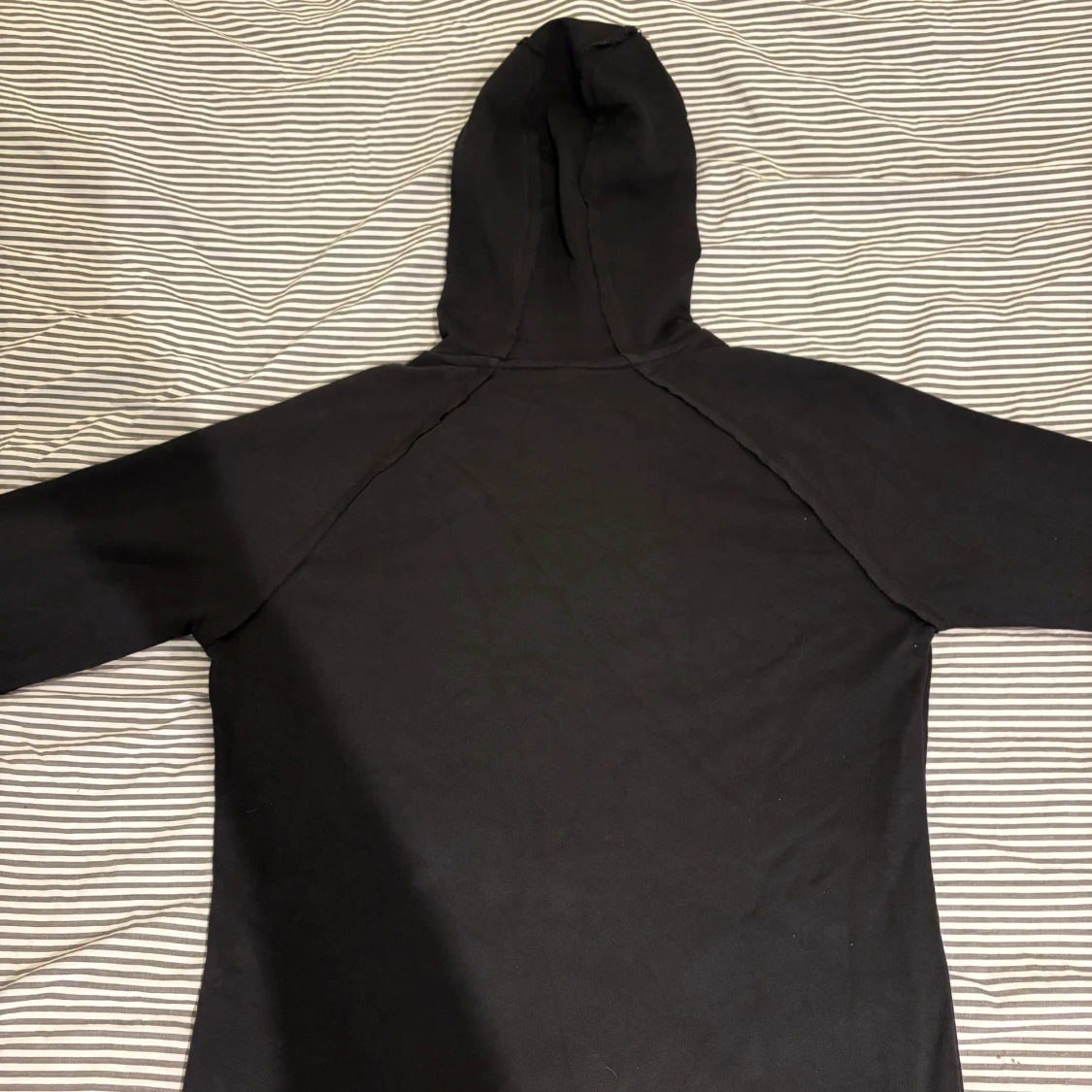 Svart hoodie från Gymshark M - 2