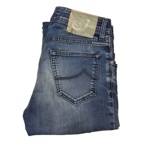 Jacob Cohen Jeans - Jacob Cohen Jeans type 622.C | Storlek W32 | Fint skick 8/10 | Nypris Ca 4500 | Hör av dig vid fler frågor // Loretti Fashion UF
