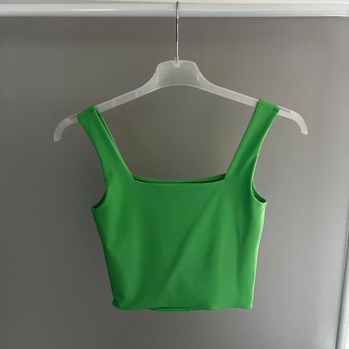 Grön linnetopp från Amisu - 1