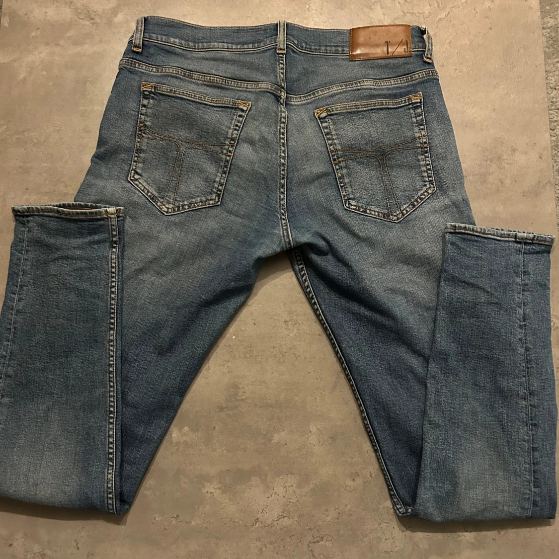 Blåa TigerOfSweden jeans