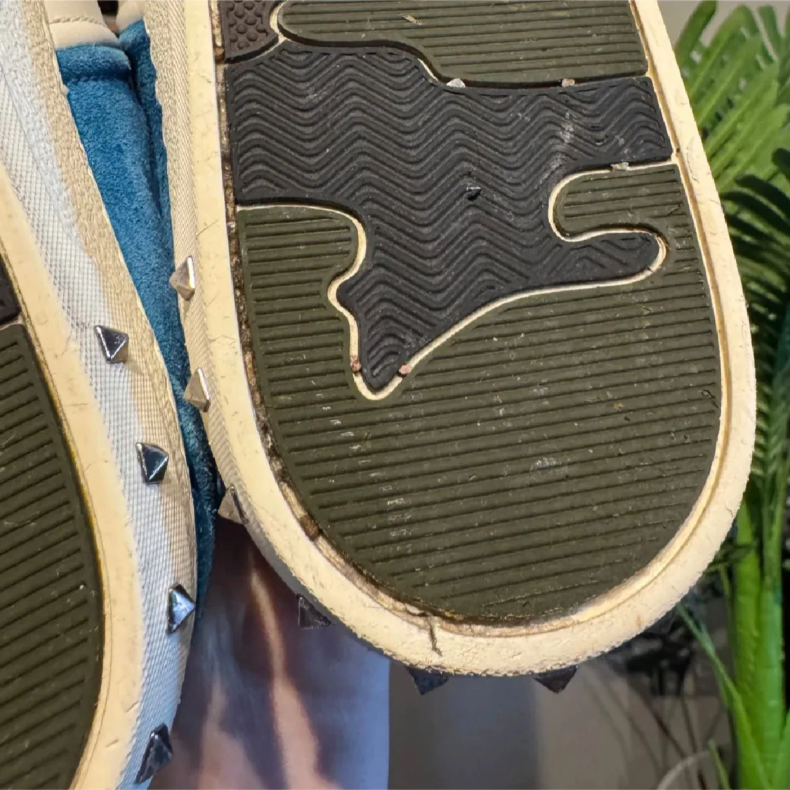 Blå och vita sneakers från Valentino - 4