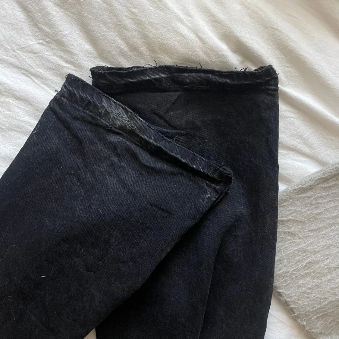 Svarta zarajeans - 3