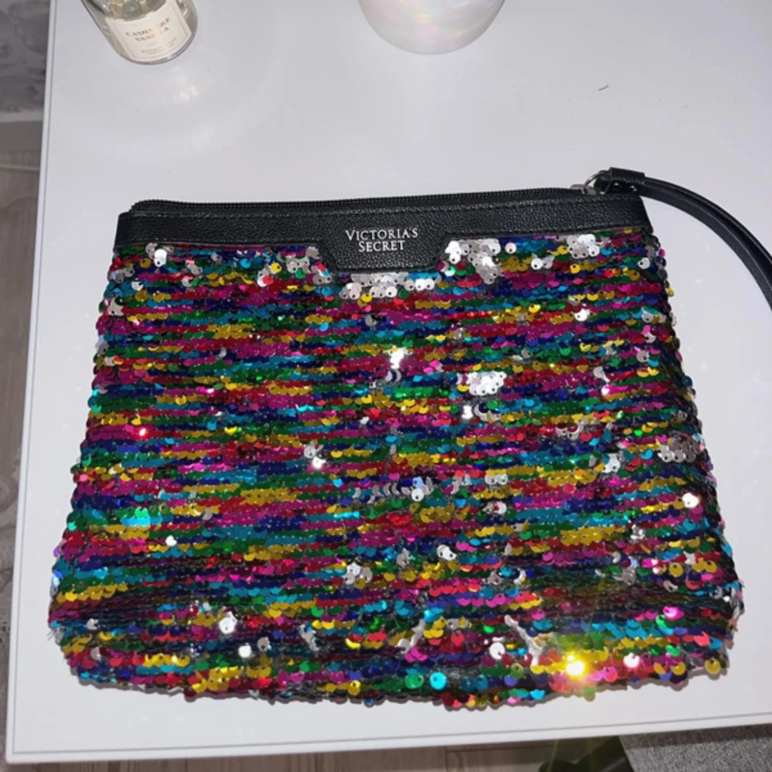 Paljett necessär från Victoria's Secret - 4