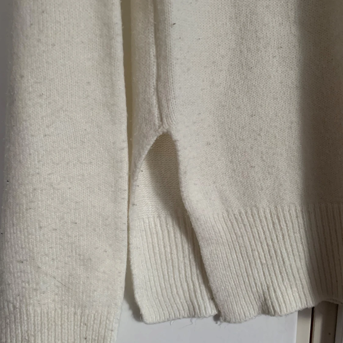 Vit stickad polotröja💗 - 2