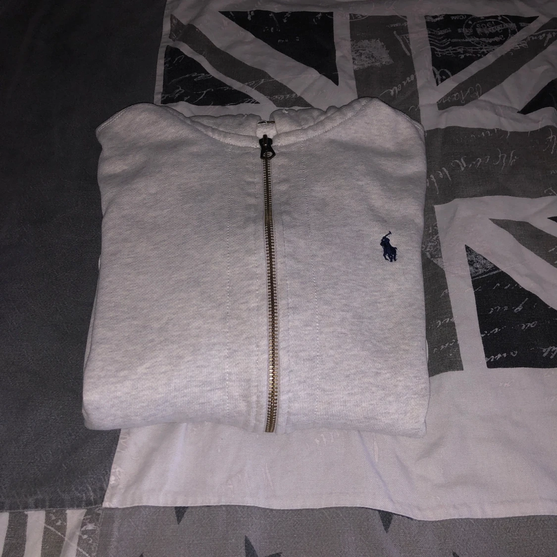 Ljusgrå hoodie från Polo Ralph Lauren - 3