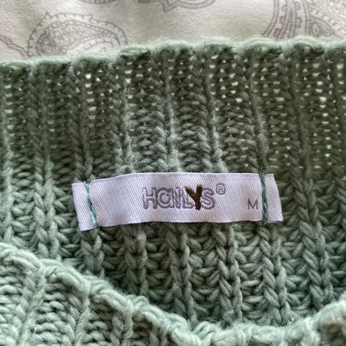 Grön stickad tröja från Hollys - 1