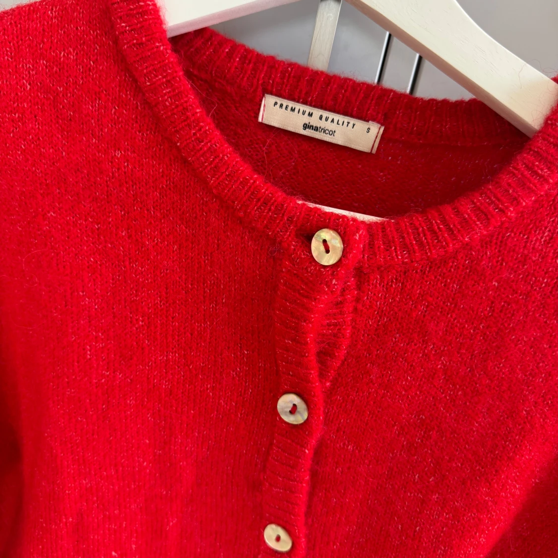 Röd kofta från Gina Tricot - 1
