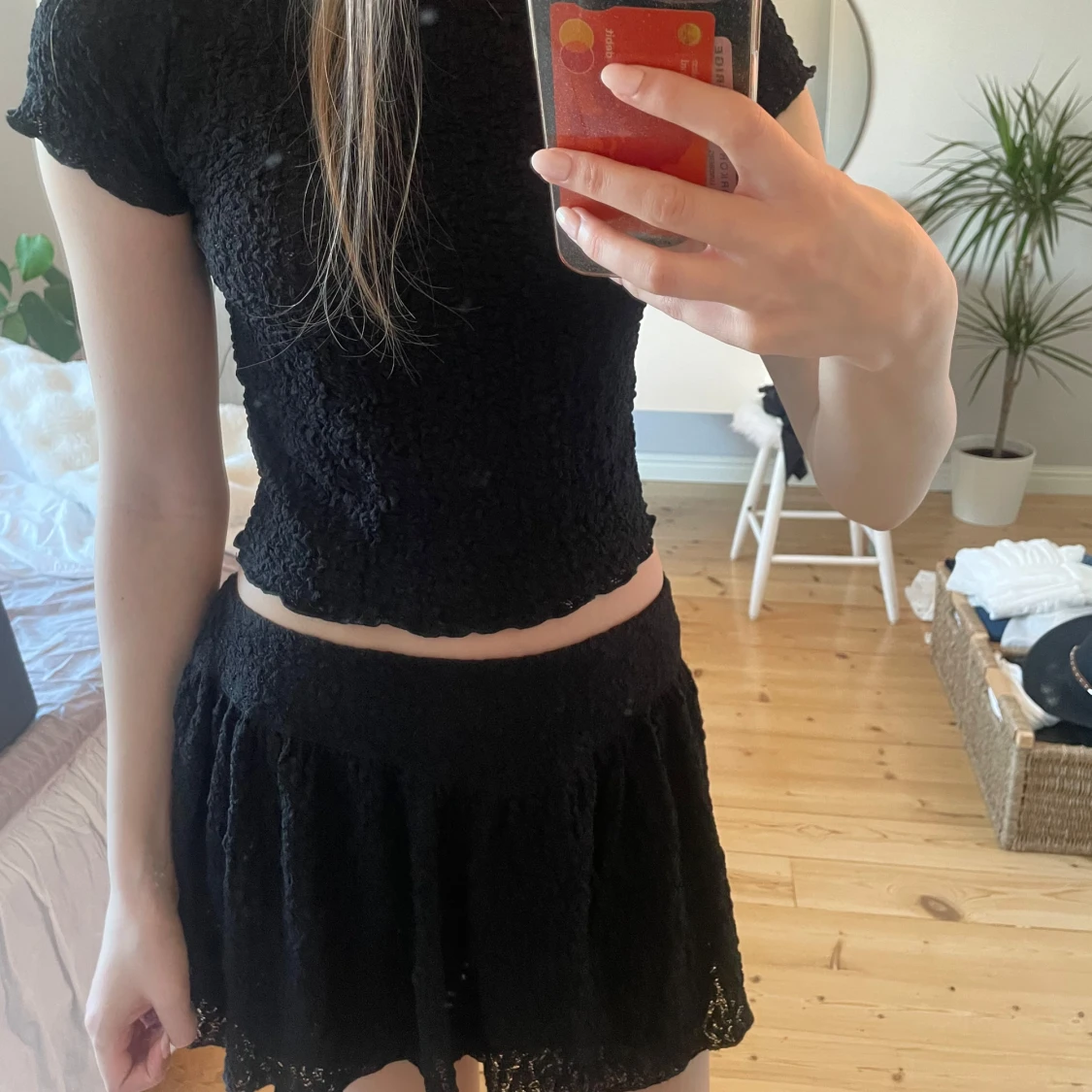 Svart kjol och matchande topp