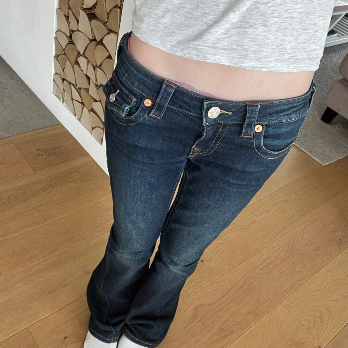 Mörkblå bootcut jeansbyxor från True Religion (Joey) - 1