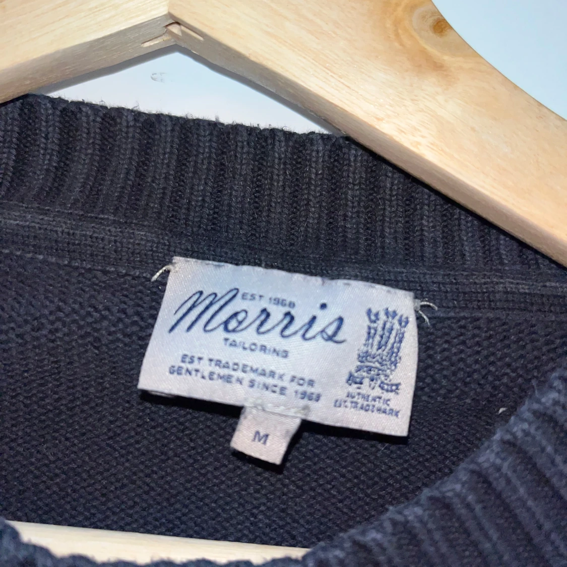 Mörkblå stickad tröja från Morris - 2