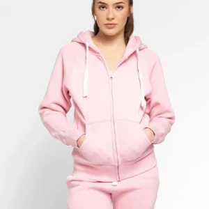 Rosa Russemerch hoodie  - Jag säljer en Russemerch hoodie i st S. Skriv för mer bilder eller Intresse! Helt ny med lappen kvar! Skulle kanske kunna tänka mig att byta till en grå💓💓