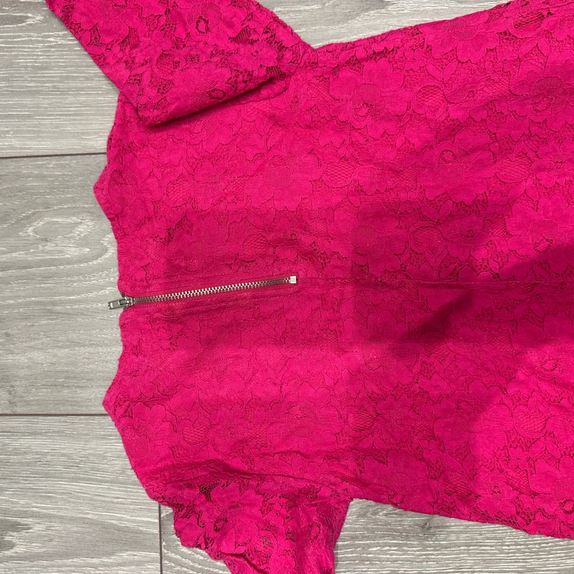 Rosa spetsklänning från Kappahl Kids för barn  - 3